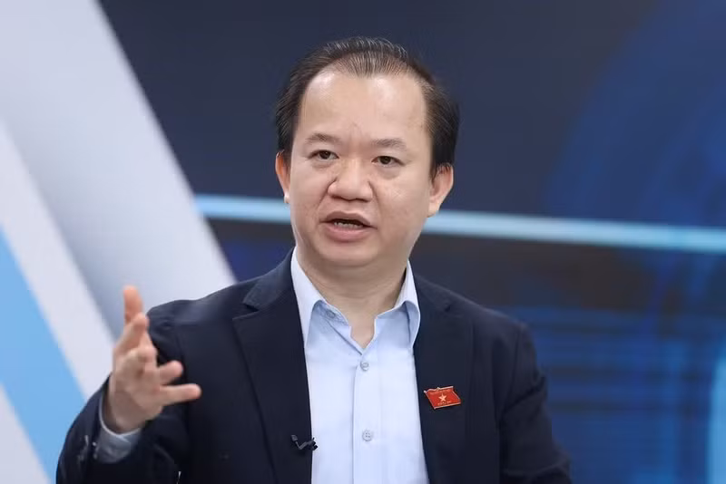 Le professeur associé-docteur Bui Hoai Son. Photo: VNA