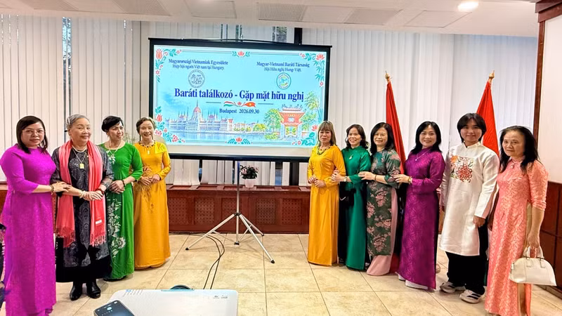 Photo : Ambassade du Vietnam en Hongrie.