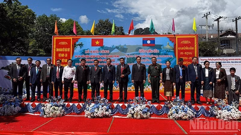 Lancement du projet d’extension de l’hôpital de district de Vang Vieng (Laos)