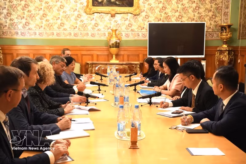 Consultation politique au niveau des vice-ministres des Affaires étrangères Vietnam-Russie.