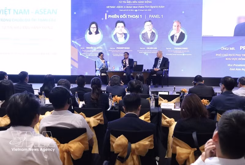 Forum de dialogue Vietnam-ASEAN sur les chaînes de valeur mondiales, organisé le 21 août à Hô Chi Minh-Ville. Photo : VNA.