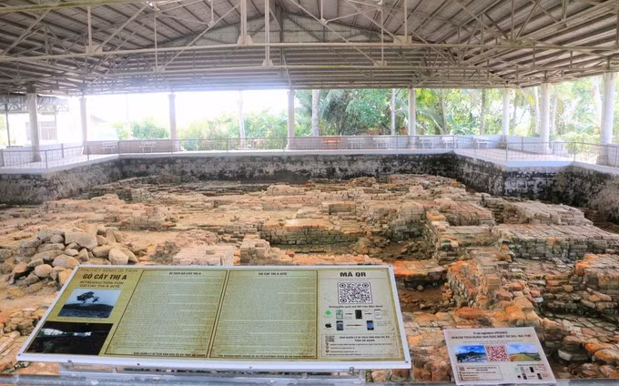 QR, 3D et VR au service de la médiation du site de Gò Cây Thị A. Photo : VNA.