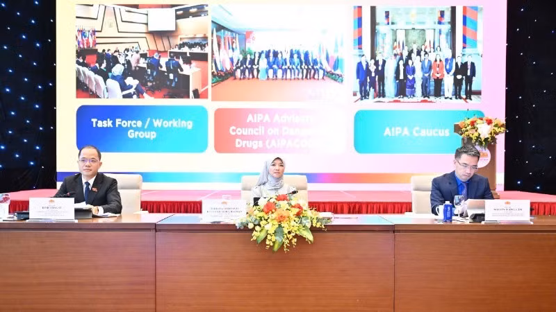 Jeunes parlementaires et ASEAN : un forum à Hanoï pour bâtir l’avenir commun