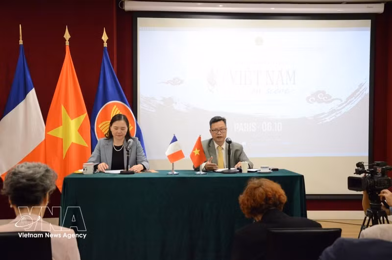 L'ambassadeur du Vietnam en France, Trinh Duc Hai. Photo : VNA.