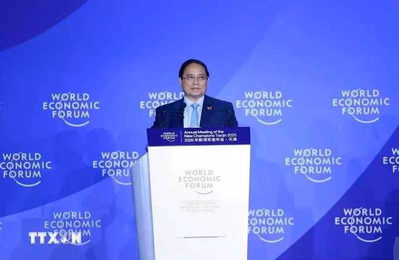 Le Premier ministre Pham Minh Chinh prend la parole lors de l'événement. Photo : VNA.