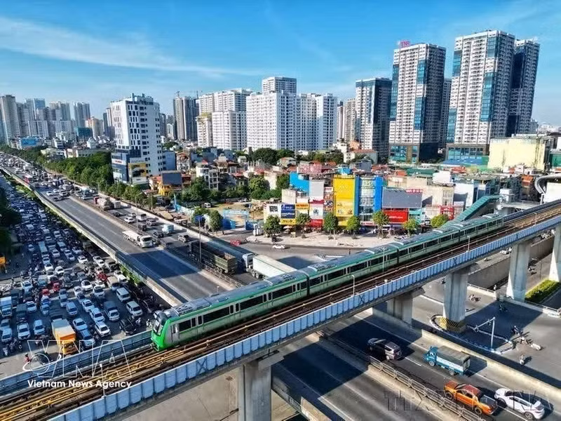 La ligne de métro Cat Linh - Ha Dong (Hanoï), mise en service le 6 novembre 2021, est la première ligne ferroviaire urbaine du Vietnam. Photo : VNA.