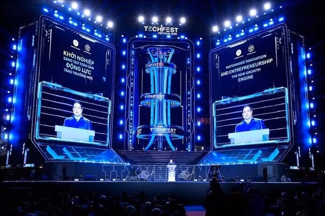 Le Premier ministre appelle à faire du Vietnam un pôle d’attraction pour les talents et les start-up. Photo : VNA