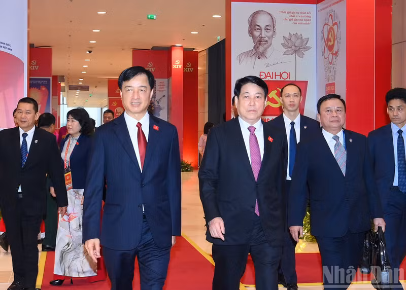 Le Président de la République Luong Cuong assiste à la séance d’ouverture. (Photo : DANG KHOA)