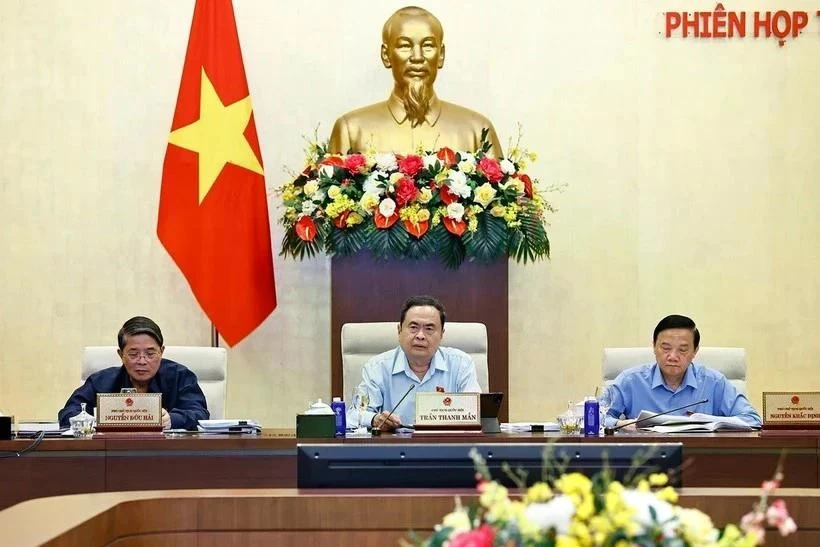 Le président de l'Assemblée nationale Tran Thanh Man préside la 46e réunion du Comité permanent. Photo : VNA.