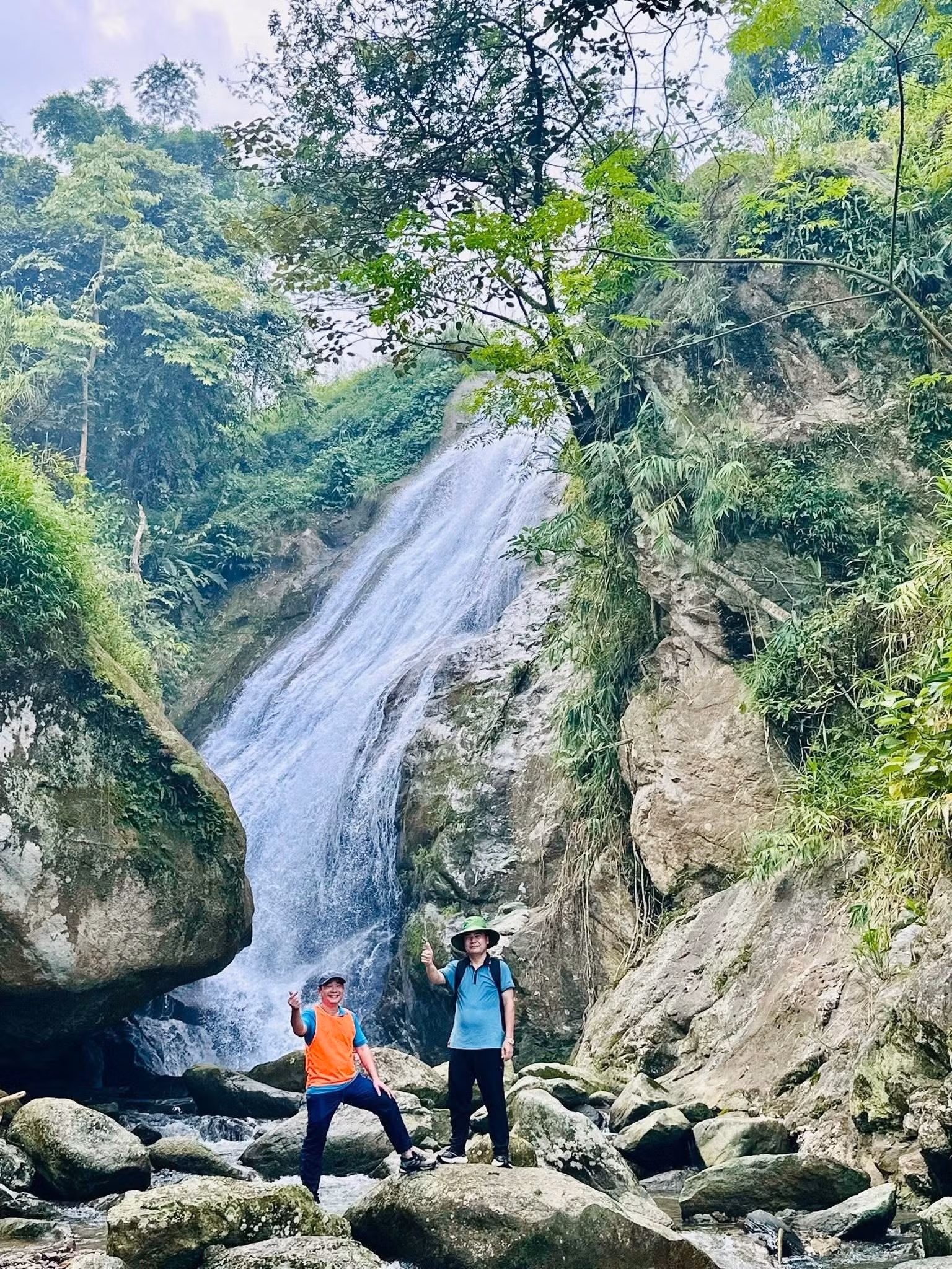 La cascade de Nam Ria, au cœur de l’écrin de verdure de la commune de Hop Thanh. Photo : baolaocai.vn