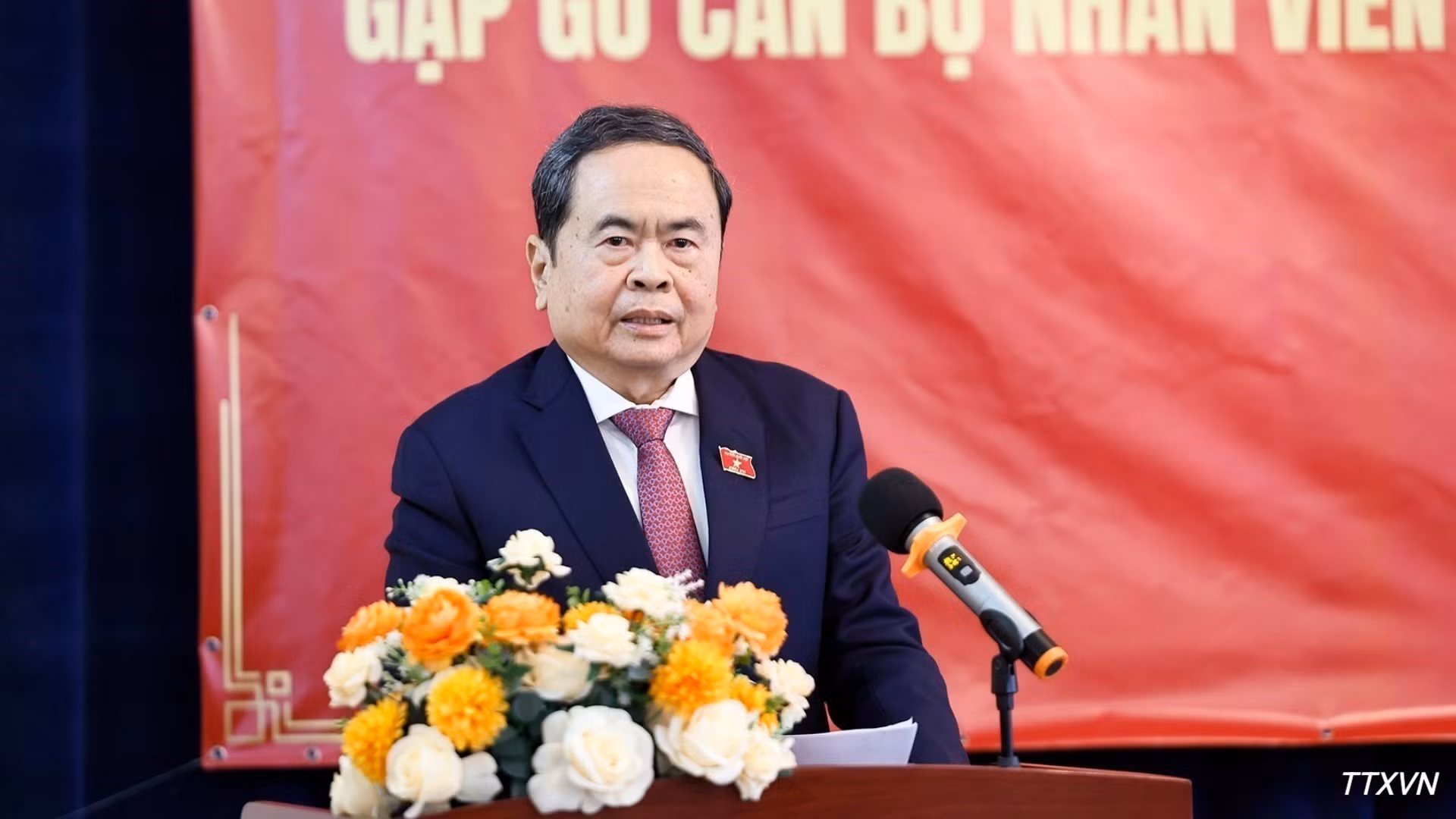 Lors de sa prise de parole, le président de l’AN Tran Thanh Man a affirmé le rôle important de la communauté vietnamienne à l’étranger, appelant les Vietnamiens en Mongolie à renforcer leur solidarité et à contribuer aux relations Vietnam-Mongolie. Photo : VNA
