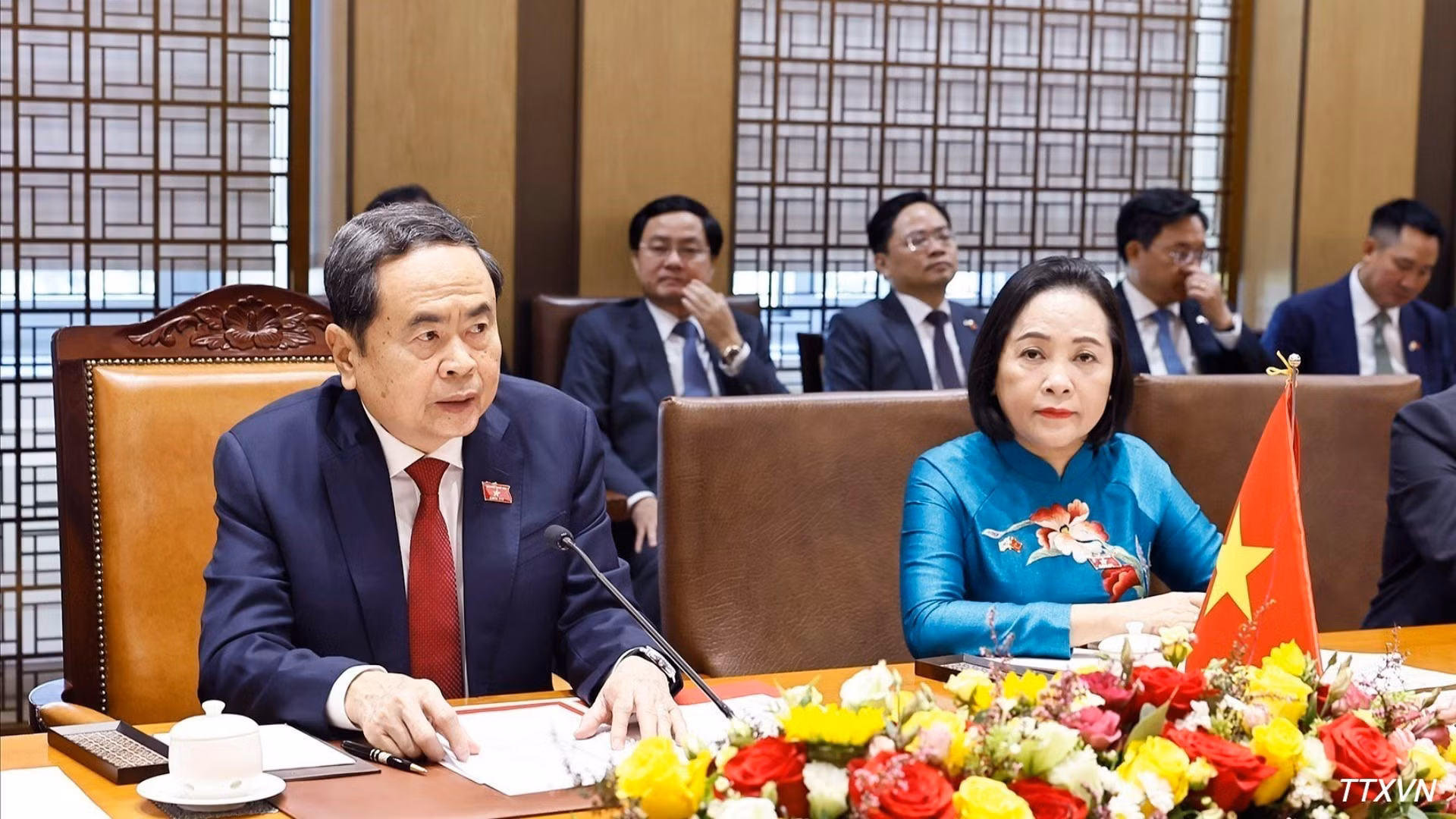 Le président de l’AN vietnamienne Trân Thanh Mân lors de l'entretien. Photo : VNA