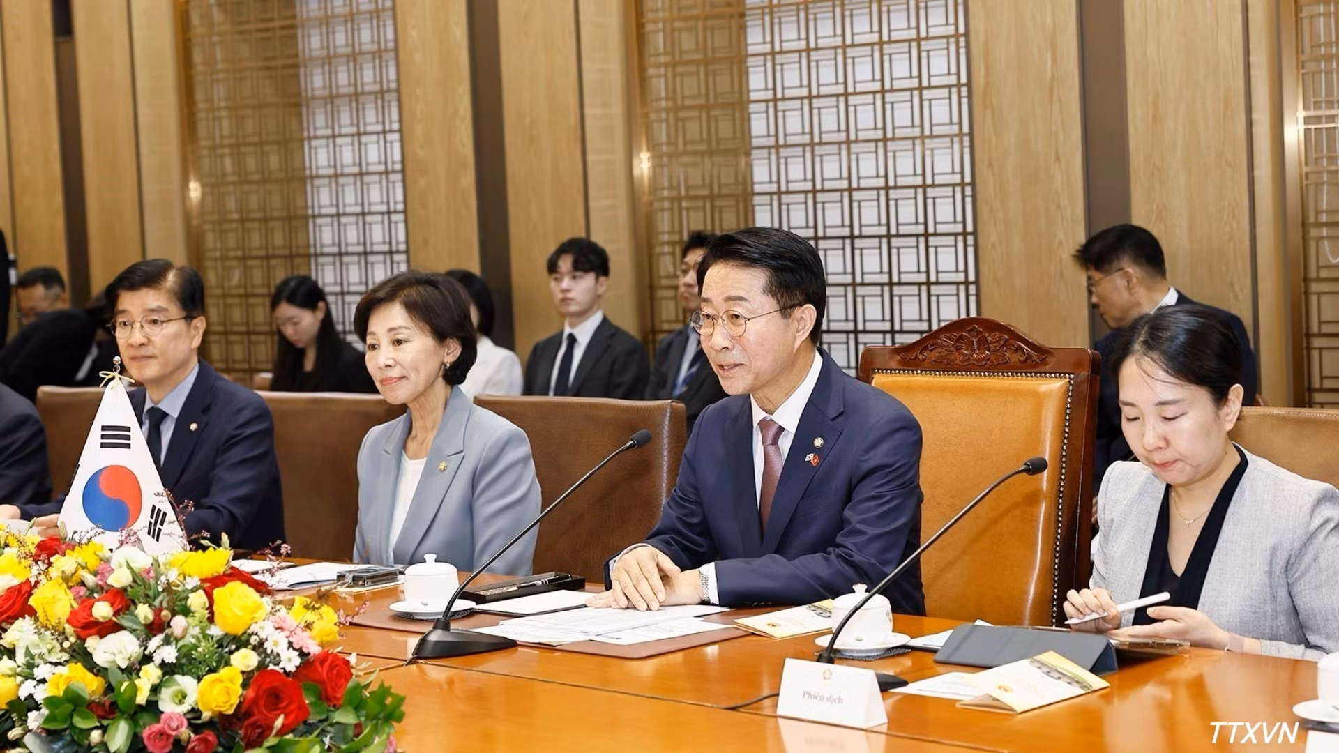 Le président de l’AN sud-coréenne Cho Jeong Sik lors de l'entretien. Photo : VNA