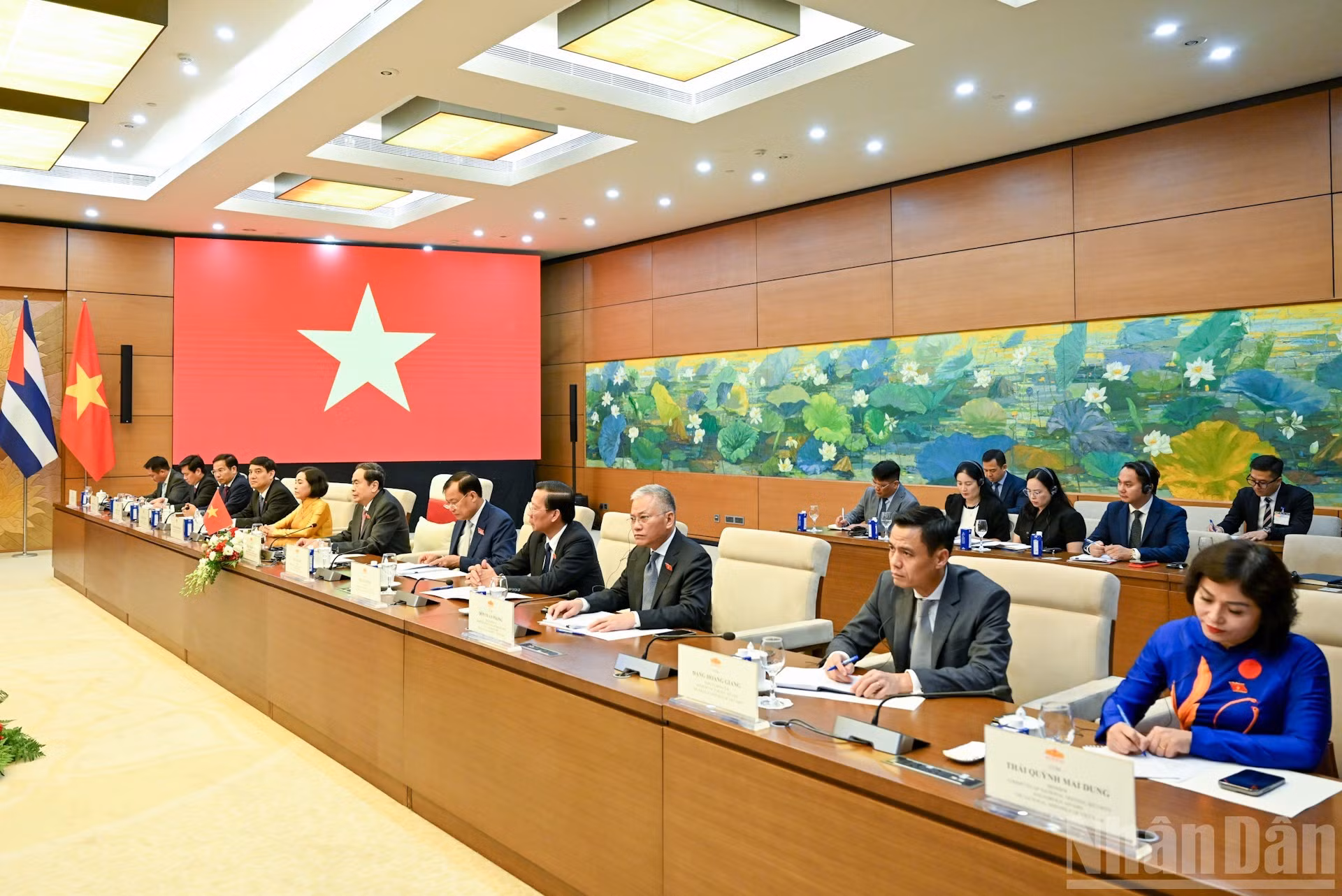 Les délégués vietnamiens présents à l’entretien. Photo : Duy Linh/NDEL