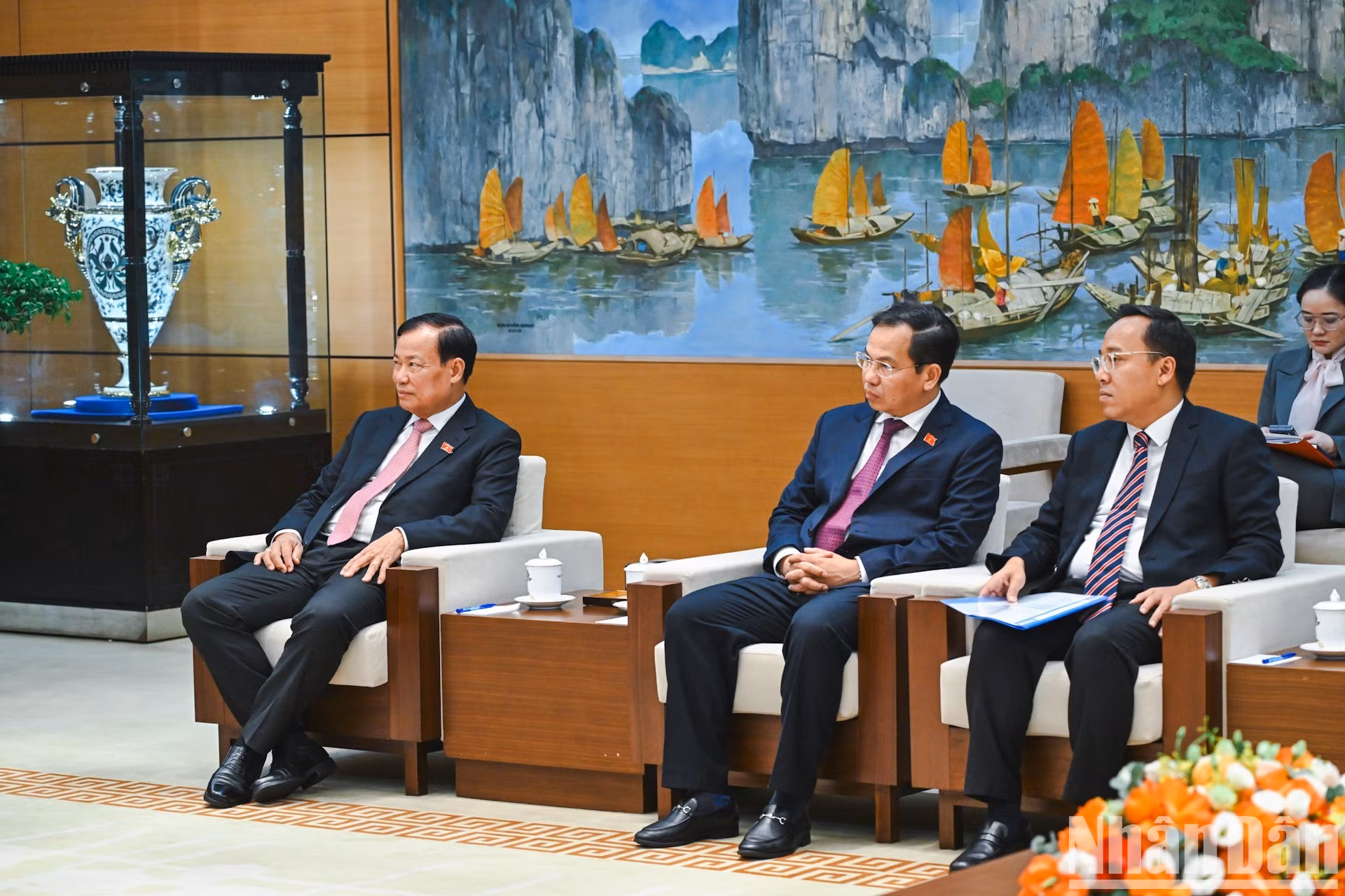 Des délégués vietnamiens présents à la réception. Photo : NDEL