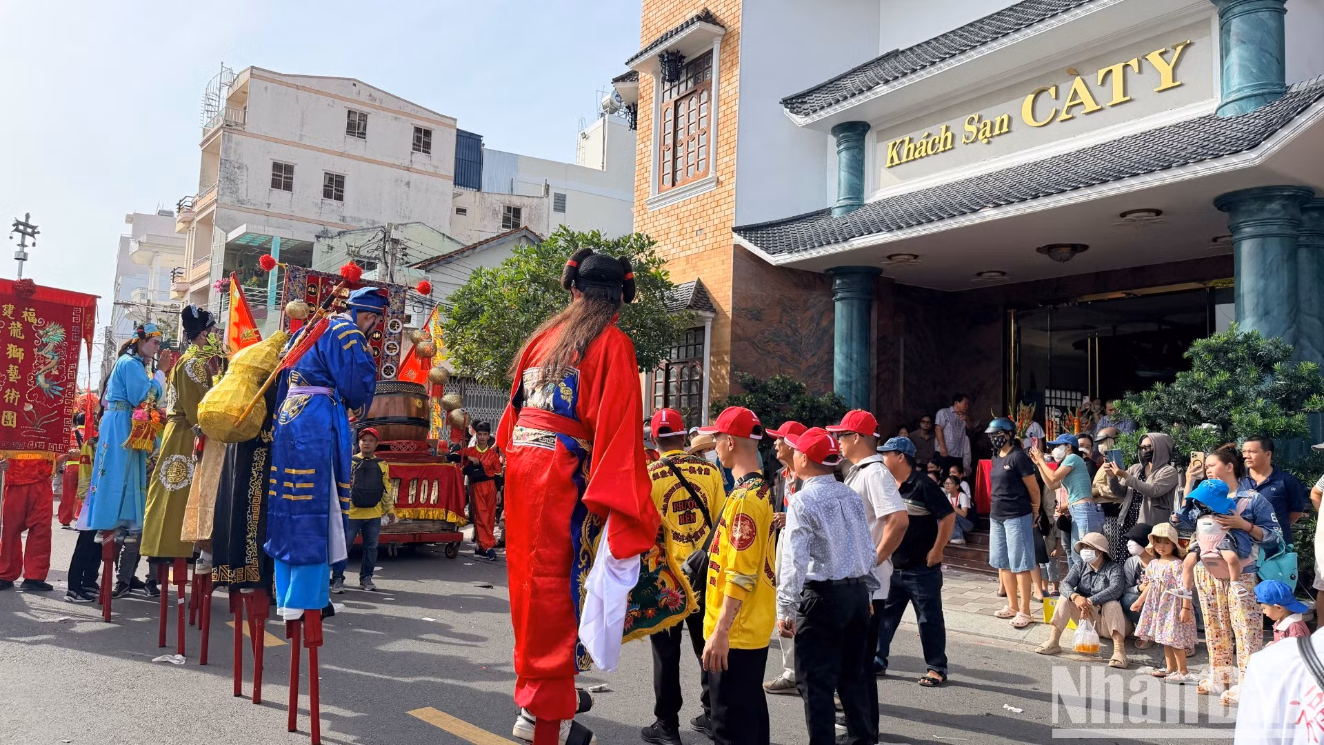 . La fête contribue à préserver et à faire découvrir aux visiteurs les richesses culturelles de Phan Thiet. Photo : NDEL