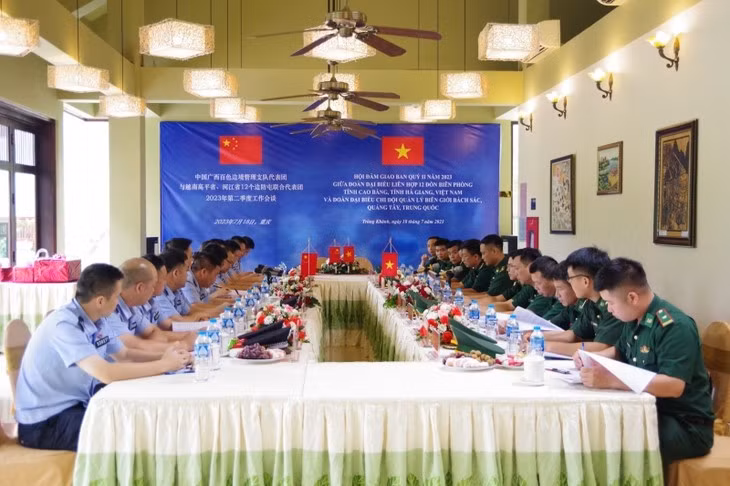 Photo : bienphong.com.vn