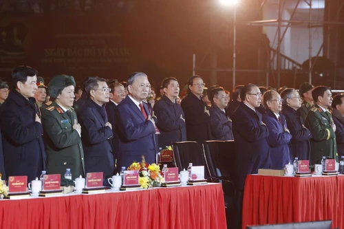 Le secrétaire général du Parti To Lam lors du programme. Photo : NDEL.