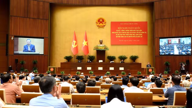Le secrétaire général du Parti communiste du Vietnam et président vietnamien, To Lam, prononce un discours d'orientation lors de la conférence. (Photo : Dang Khoa)