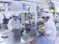 Production de composants électroniques à l'usine de Star Engineers Vietnam, dans la zone industrielle de Binh Xuyên I, province de Phu Tho (Nord). Photo : VNA.