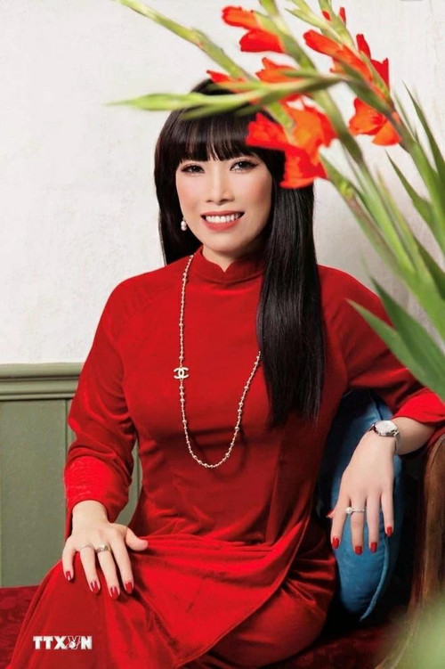 Stéphanie Do, première députée d’origine vietnamienne à l’Assemblée nationale française (mandat 2017-2022),