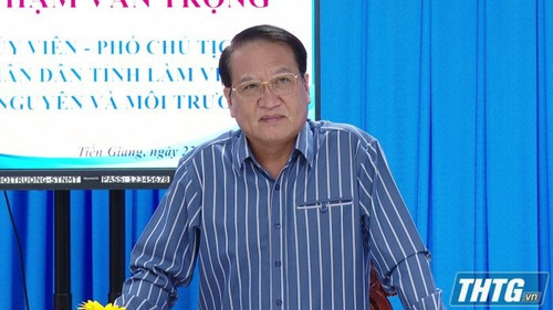 Le vice-président du Comité populaire provincial de l’ancienne province de Tien Giang, Pham Van Trong. Le vice-président du Comité populaire provincial de l’ancienne province de Tien Giang, Pham Van Trong.
