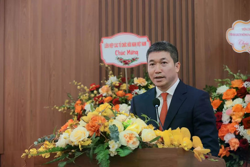 M. Phan Anh Son, président de la VUFO ab8ea42981674a91bab0ee251b2df6d4.jpg