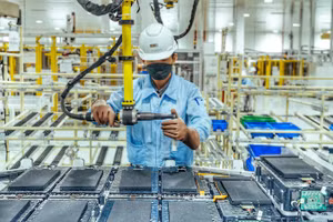 Hanoï conserve son attractivité auprès des investisseurs grâce aux réformes institutionnelles, au développement des infrastructures et à la formation de ressources humaines hautement qualifiées. Source : HNM