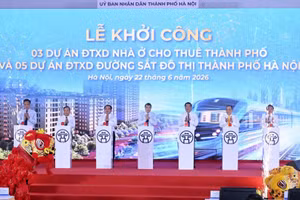 [En images] Le PM Le Minh Hung assiste à la cérémonie de lancement de grands projets de logements locatifs et de métro à Hanoï