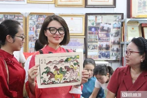 Le village des estampes de Dong Ho s’anime à l’approche de sa reconnaissance mondiale