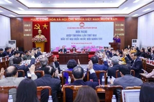 Vue des deuxièmes conférences consultatives du présidium du Comité central du Front de la Patrie du Vietnam. Photo : Mattran.