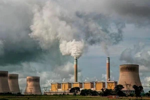 Le gouvernement a alloué l'équivalent de 268 millions de tonnes de CO₂ à 110 installations. Photo d'illustration : Dân trí.