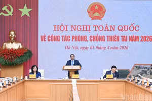 [En images] Le PM Pham Minh Chinh préside la conférence nationale sur la prévention et la lutte contre les catastrophes naturelles en 2026.