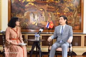 L’ambassadeur du Vietnam en Thaïlande, Pham Viet Hung, a accordé un entretien à l’Agence vietnamienne d’information. Photo : VNA.