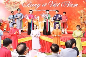 L’ambassade du Vietnam en Thaïlande organise le programme « Printemps de la Patrie » en lien avec la communauté vietnamienne. (Photo : Ambassade du Vietnam en Thaïlande)
