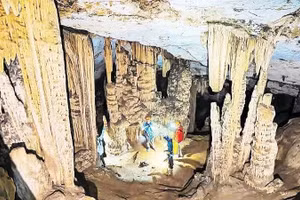 Grotte Oc, commune de Huu Lien, province de Lang Son.