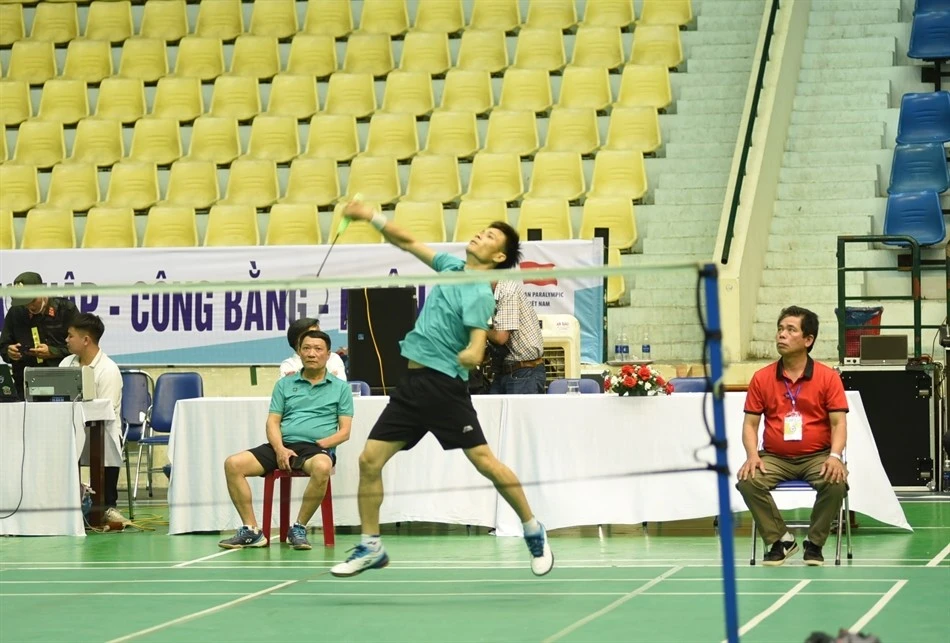 Le championnat national 2025 de badminton, tennis de table, d’haltérophilie et de pickleball réunit près de 240 athlètes. Photo : NDEL