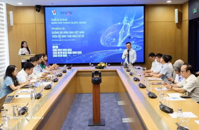 L’Association des journalistes de l’Agence vietnamienne d'information (VNA) organise une table ronde sur la promotion de l’image du Vietnam à travers l’écosystème du journalisme numérique le 20 juin à Hai Phong, dans le cadre de la Fête nationale de la presse 2026. Photo : VNA.