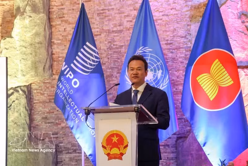 L'ambassadeur et chef de la Mission permanente du Vietnam à Genève, Mai Phan Dung. Photo : VNA.