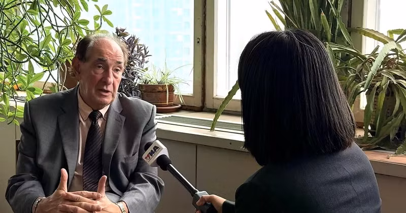 Le professeur et docteur en économie Georgy Toloraia, directeur exécutif du Comité national d’études sur les BRICS et directeur du Centre de stratégie russe en Asie de l’Institut d’économie de l’Académie des sciences de Russie. Photo : VNA.