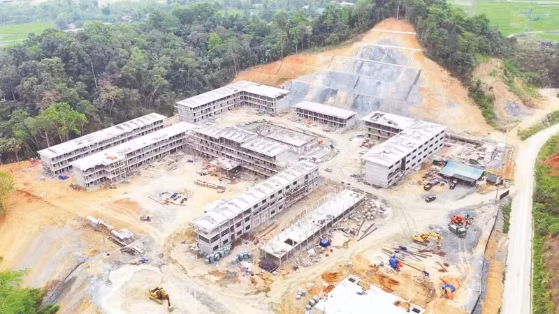 Vue d’ensemble du projet de construction de l’École-internat primaire et collège de Thanh Thuy. (Photo : Dai Thang)