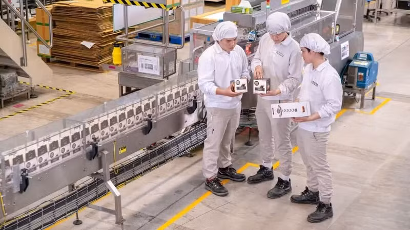 Activités de production au sein du groupe Nestlé Vietnam, une entreprise à 100 % de capitaux étrangers. Photo : NDEL.