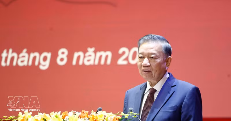 Le secrétaire général (SG) du Comité central du Parti communiste du Vietnam (PCV) et président de la République, To Lam prend la parole. Photo : VNA.