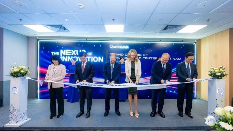 Le 12 mai, Qualcomm Technologies, Inc. a inauguré son Centre de recherche et développement (R&D) à Hanoi. Photo : Comité d'organisation