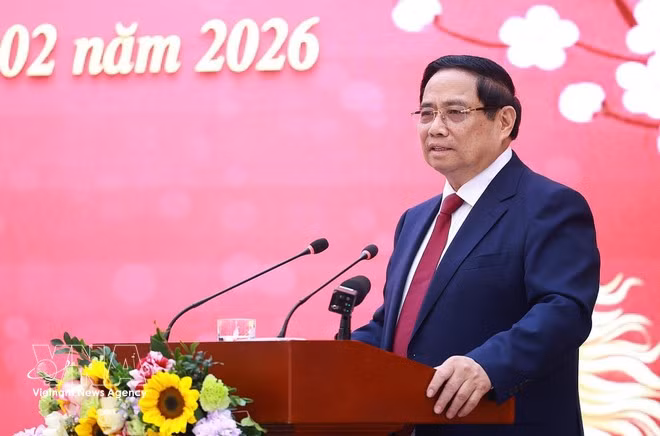 Le Premier ministre Pham Minh Chinh s'exprime à la séance de travail avec l'Académie des sciences sociales du Vietnam. Photo: VNA
