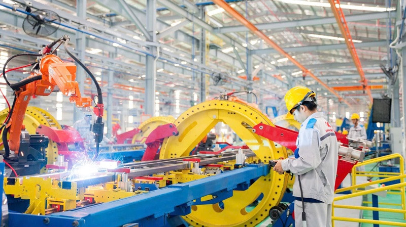 La Banque mondiale révise à la hausse ses prévisions de croissance du PIB du Vietnam pour l'année 2025. Photo : Doanhnghieptiepthi. La Banque mondiale révise à la hausse ses prévisions de croissance du PIB du Vietnam pour l'année 2025. Photo : Doanhnghieptiepthi.