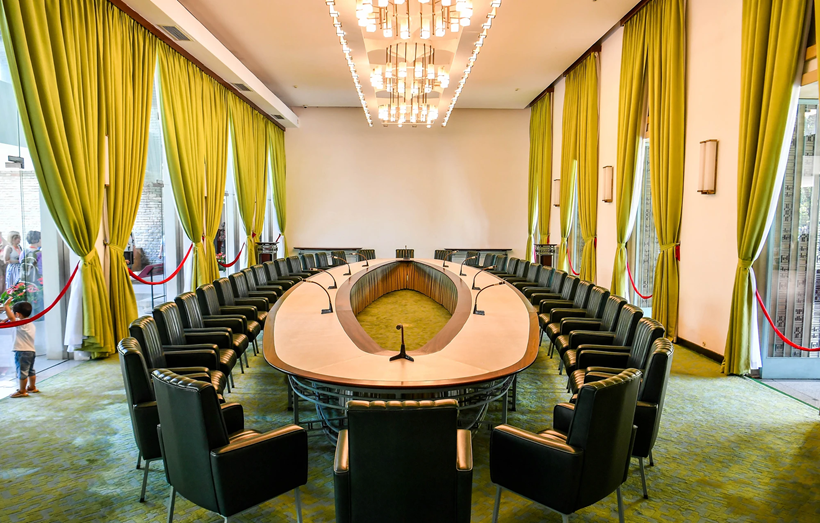 La salle du cabinet actuelle.