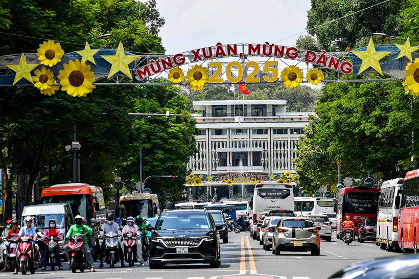Le Palais de l'Indépendance durant les journées historiques d'avril.