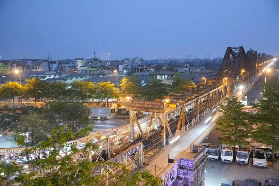 Le pont Long Bien est un vestige historique de la capitale. Photo : Xinhua. Le pont Long Bien est un vestige historique de la capitale. Photo : Xinhua.