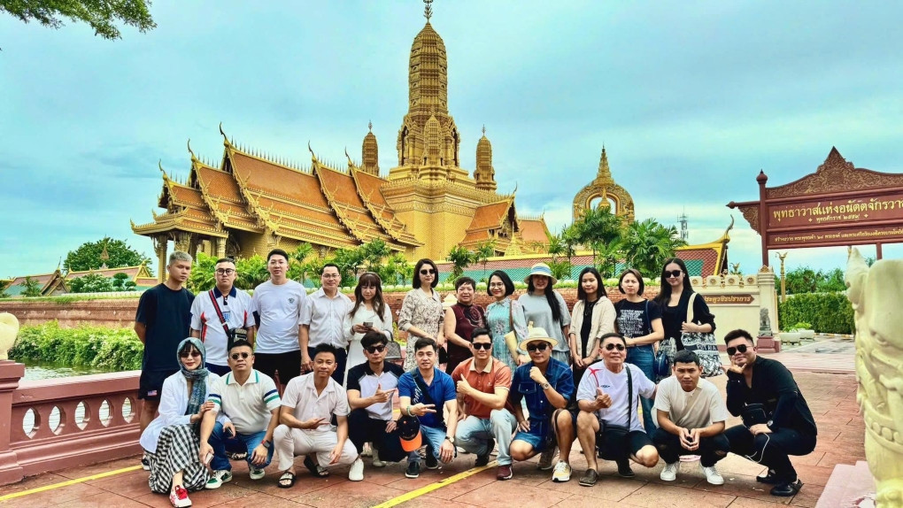 Un groupe des touristes vietnamiens en Thaïlande. Photo : Vnexpress.